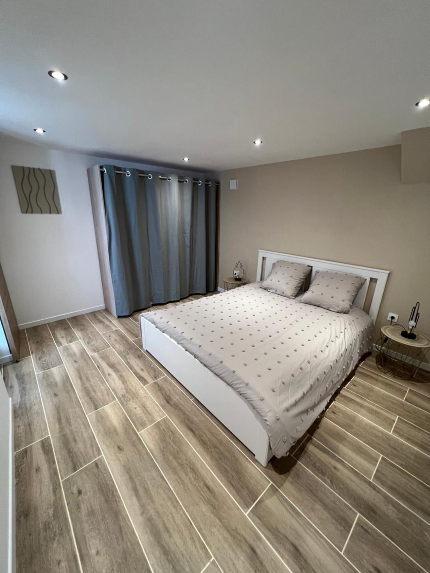Appartement T2 Avec Jardin 퓌제 쉬르 아르장 외부 사진